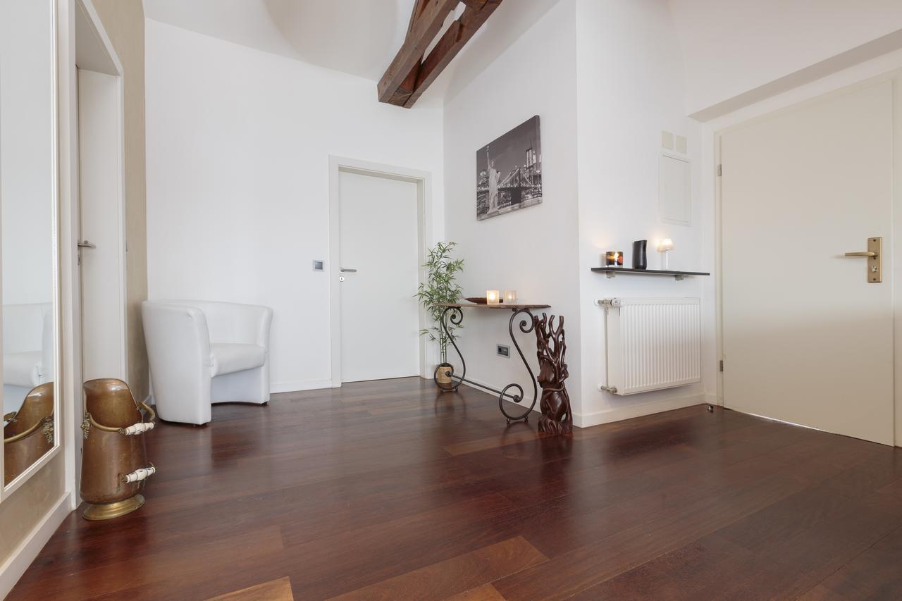 The Queen Luxury Apartments - Villa Giada Lüksemburg Dış mekan fotoğraf