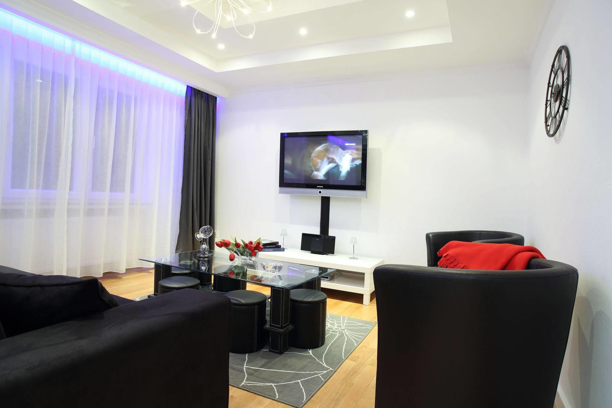 The Queen Luxury Apartments - Villa Giada Lüksemburg Dış mekan fotoğraf